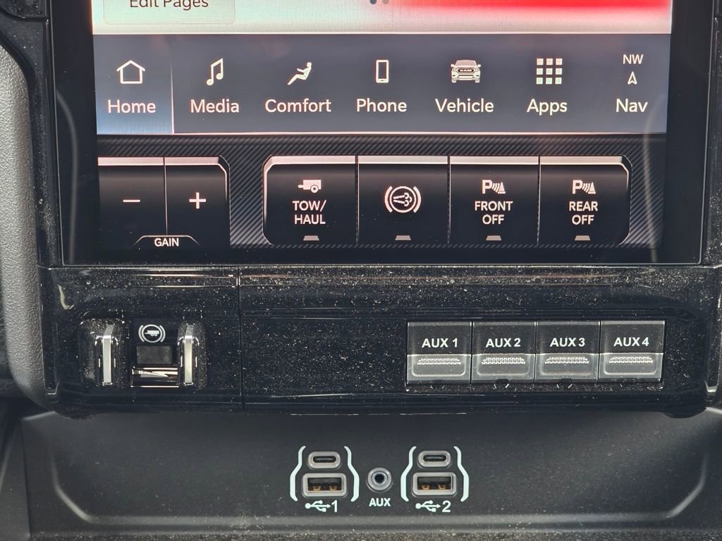 New 2025 RAM 3500 Laramie image 15