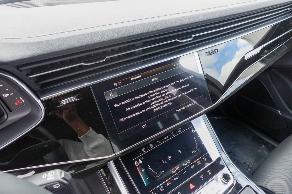 New 2025 Audi Q7 3.0T Prestige image 22