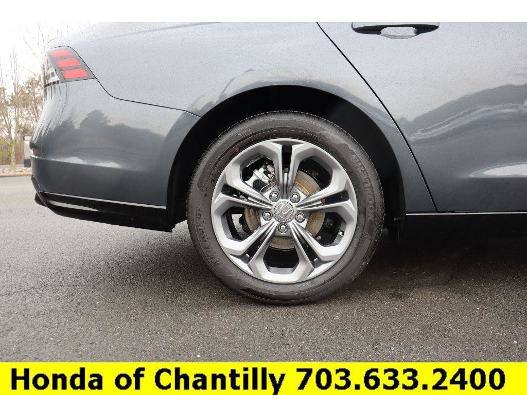 Certified 2025 Honda Accord EX-L image 33