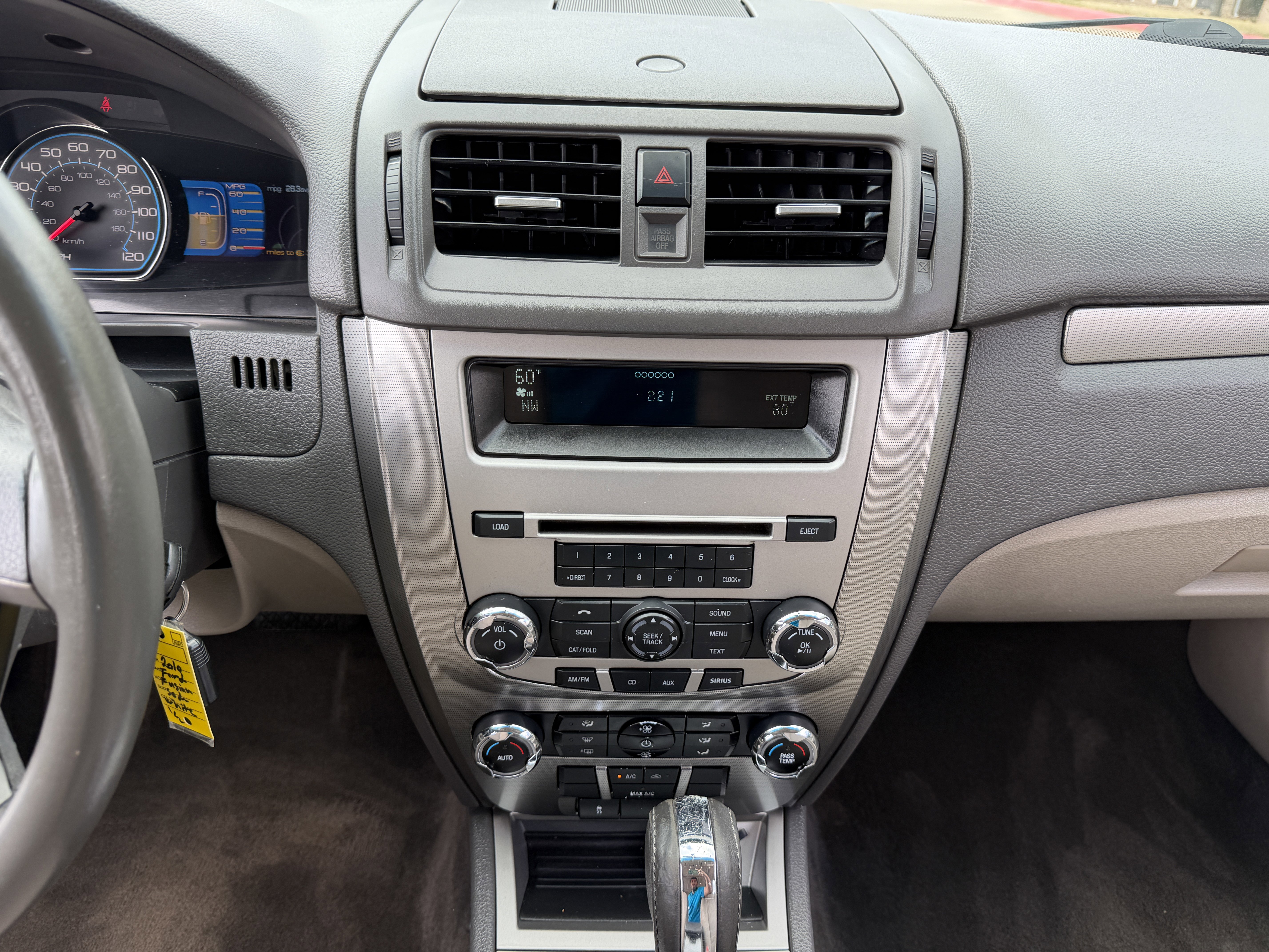 Used 2010 Ford Fusion Hybrid image 24