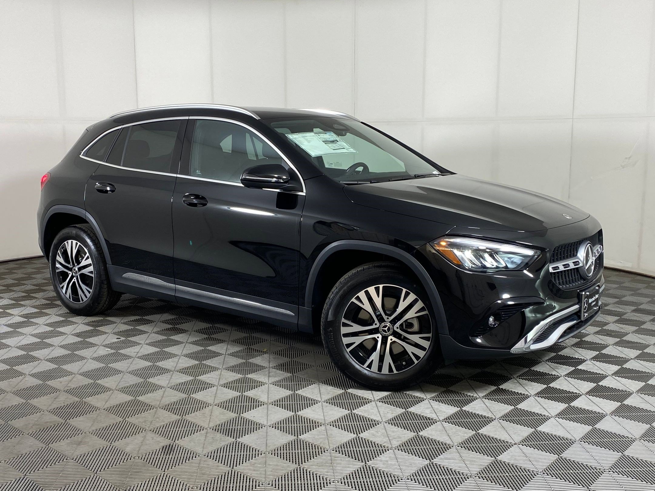 Used 2026 Mercedes-Benz GLA 250 4MATIC image 6