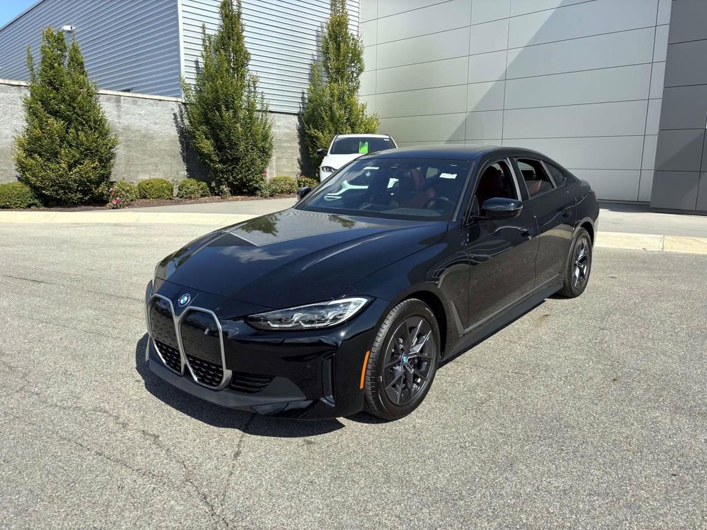 Certified 2023 BMW i4 eDrive40 w/ Premium Package image 3
