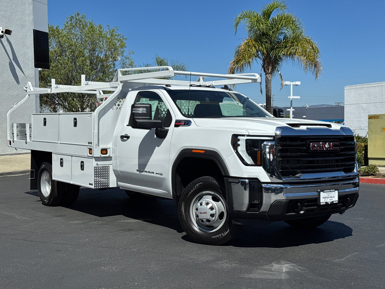 New 2025 GMC Sierra 3500 Pro w/ Fleet Convenience Package AWD/4WD image 2