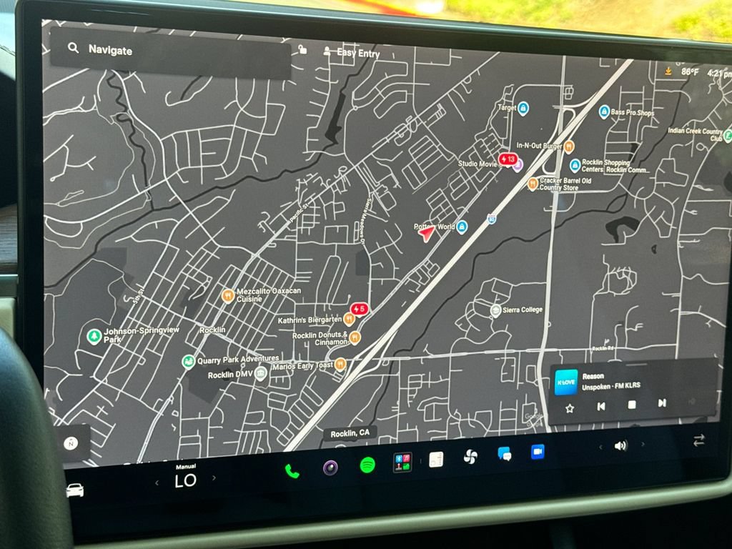 Used 2023 Tesla Model X AWD/4WD image 25