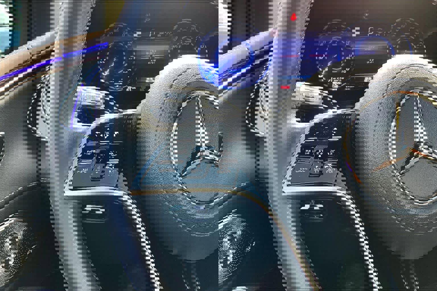 Used 2023 Mercedes-Benz EQS 580 4MATIC SUV image 19