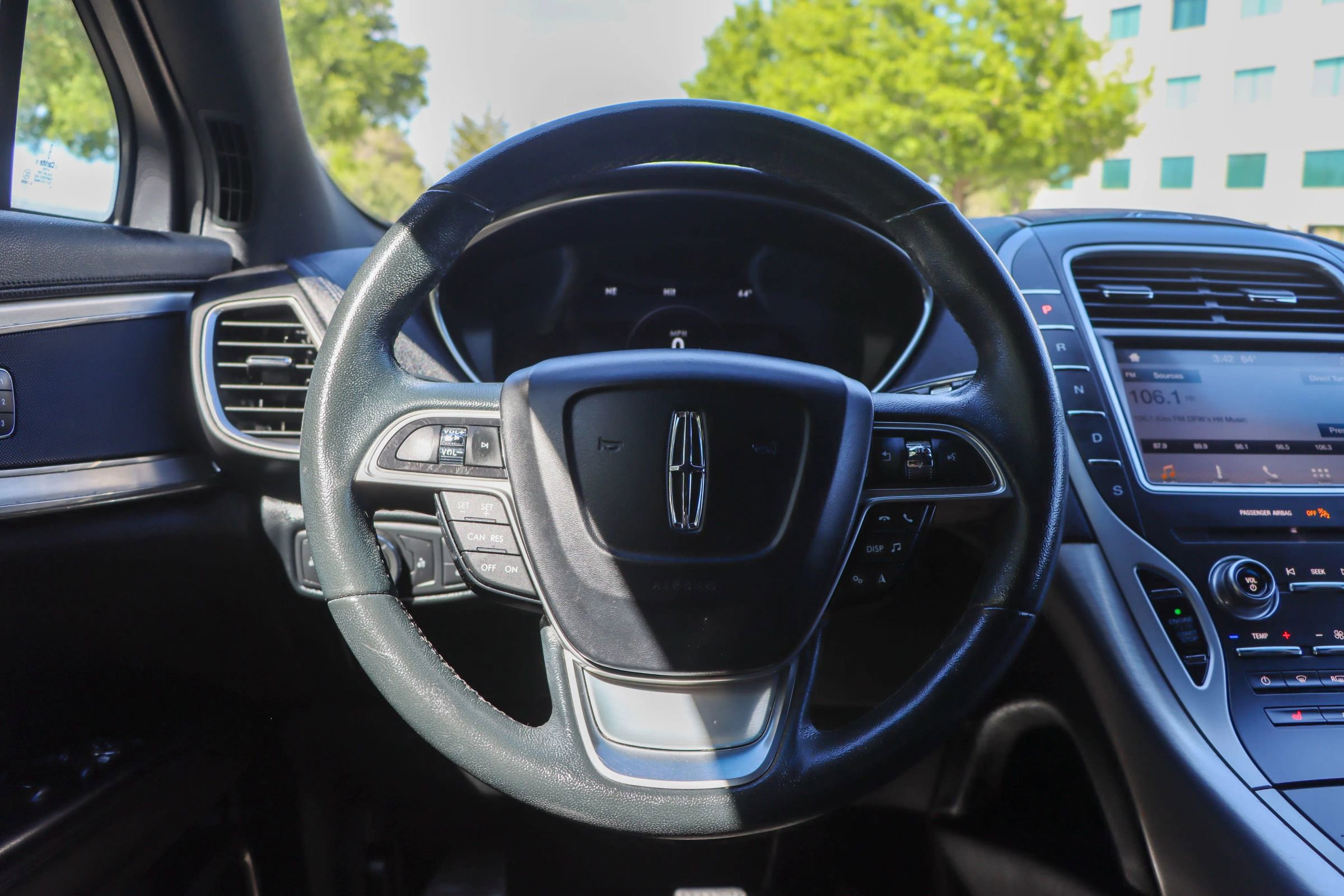 Used 2019 Lincoln Nautilus FWD image 27