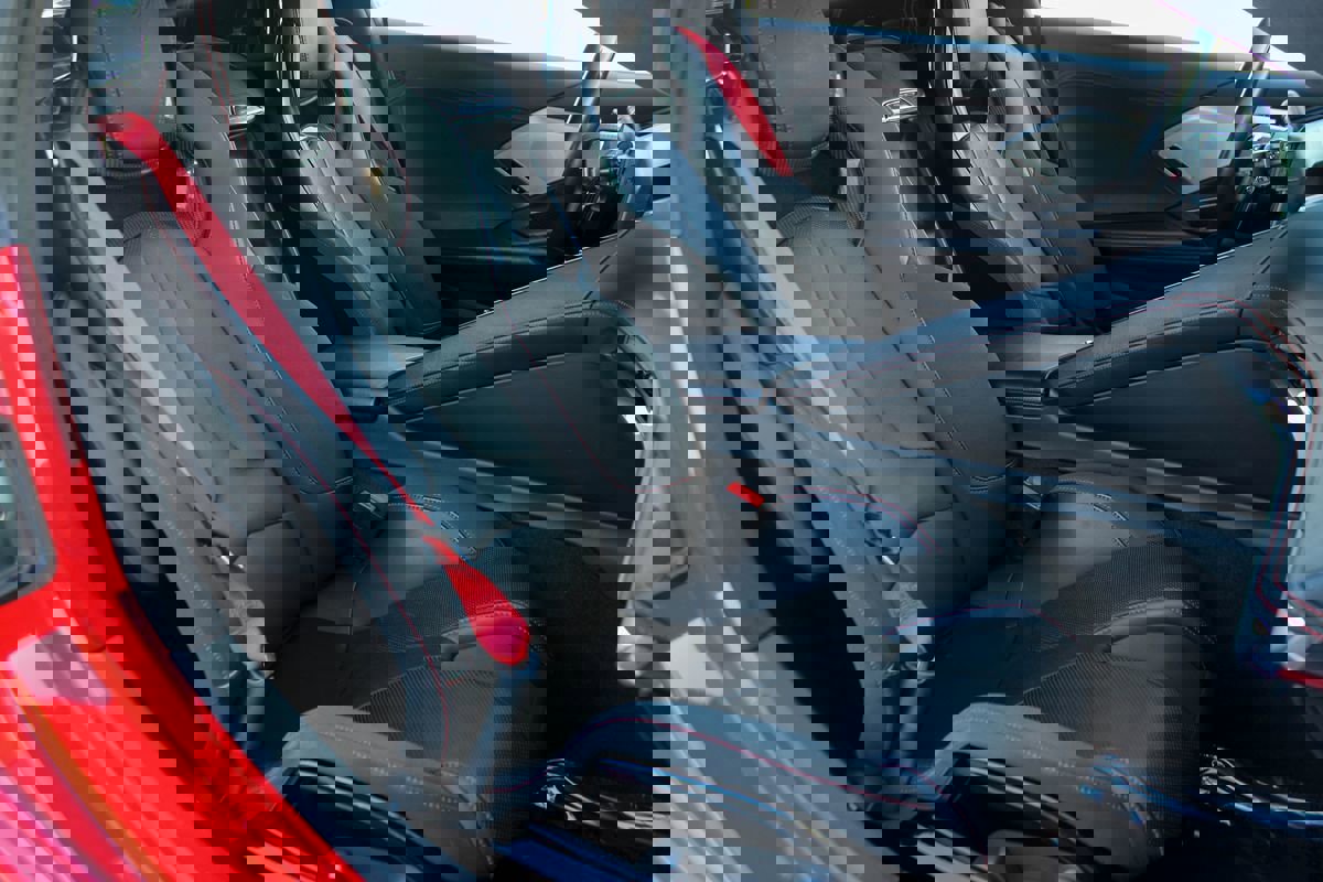 Used 2020 Chevrolet Corvette Stingray Premium Cpe w/ 3LT Preferred Equipment Group image 21