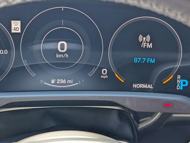 Used 2020 Porsche Taycan 4S w/ Premium Package image 34