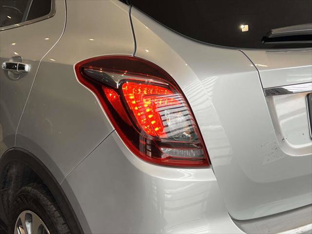 Used 2022 Buick Encore Preferred w/ Safety Package image 9