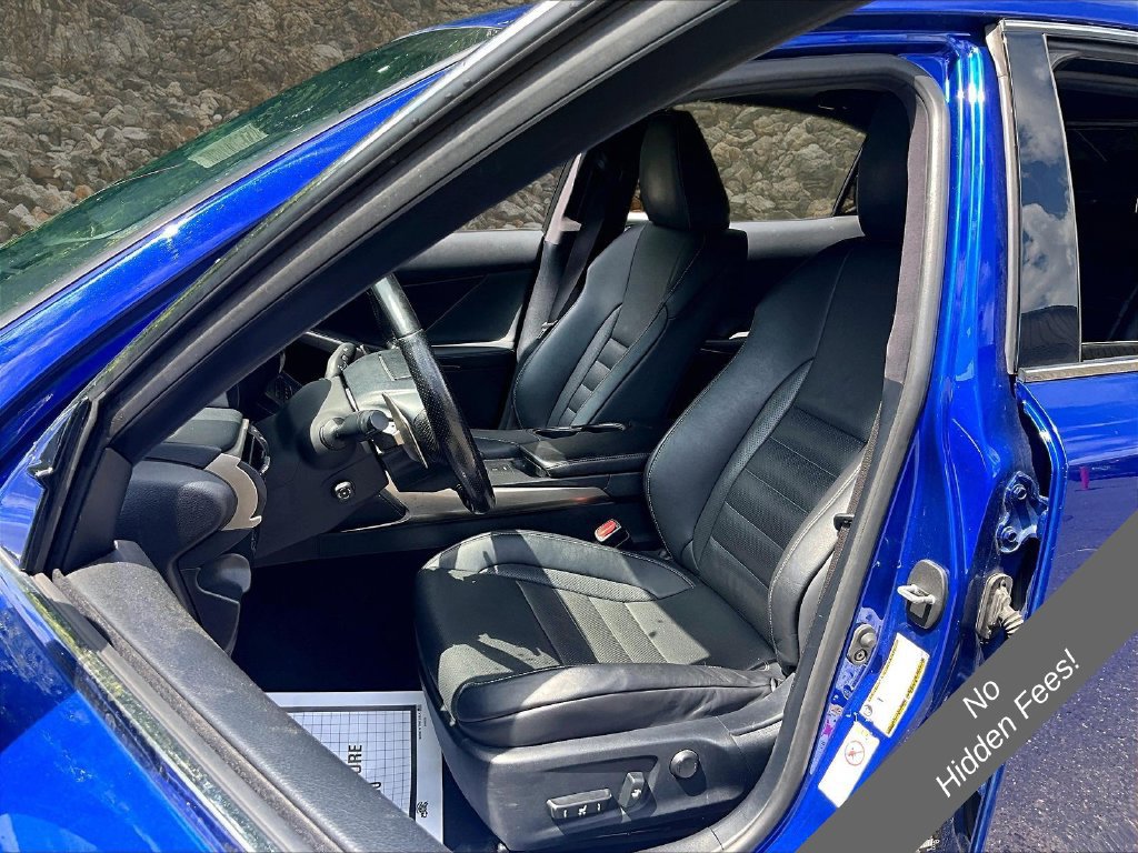 Used 2018 Lexus IS 350 AWD image 21