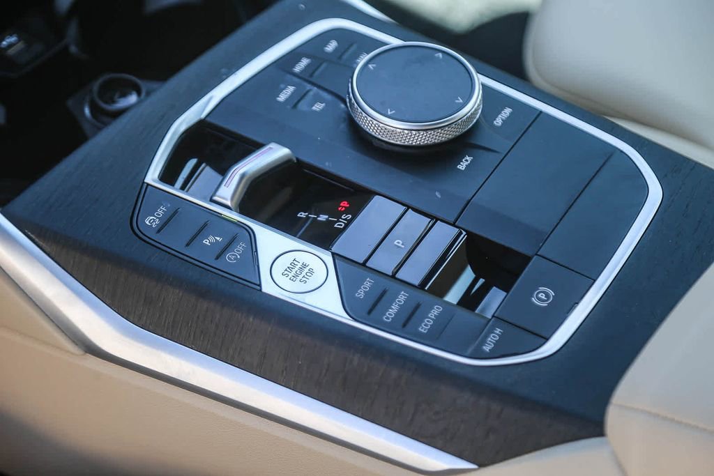 Certified 2023 BMW 330i Sedan w/ M Sport Package image 16