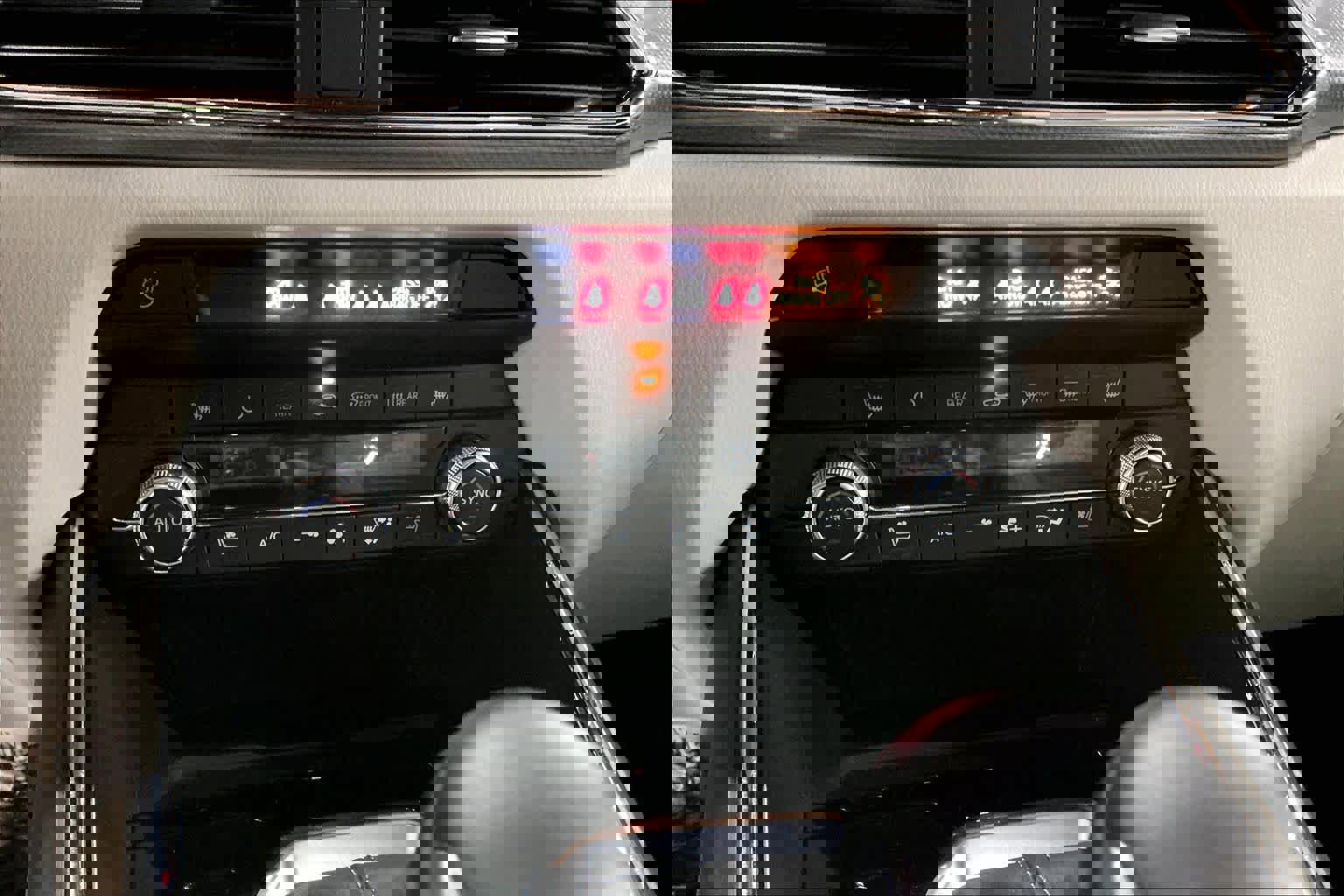 Used 2023 MAZDA CX-9 Signature image 33