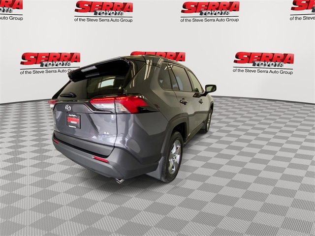 Used 2025 Toyota RAV4 LE image 9
