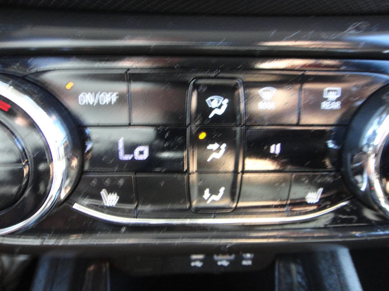 Used 2023 Chevrolet TrailBlazer LT w/ Convenience Package image 10