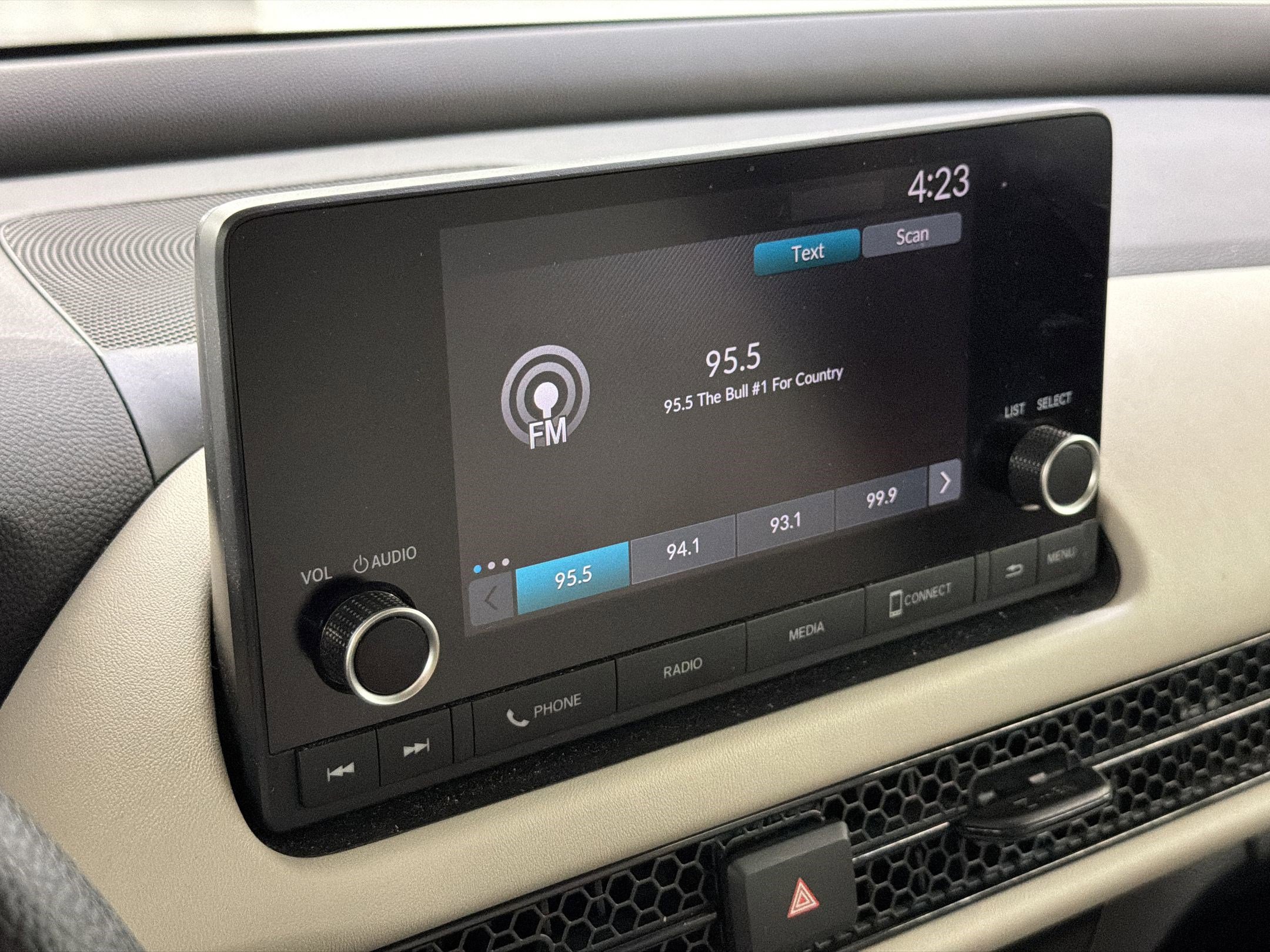 Certified 2024 Honda HR-V LX image 23