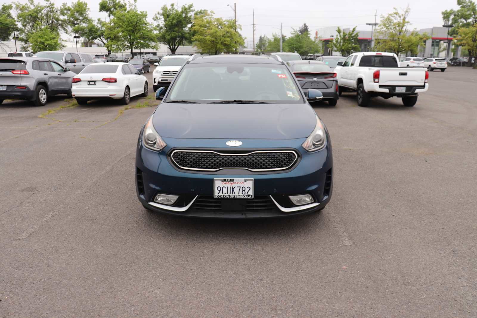 Used 2019 Kia Niro Touring FWD video 2
