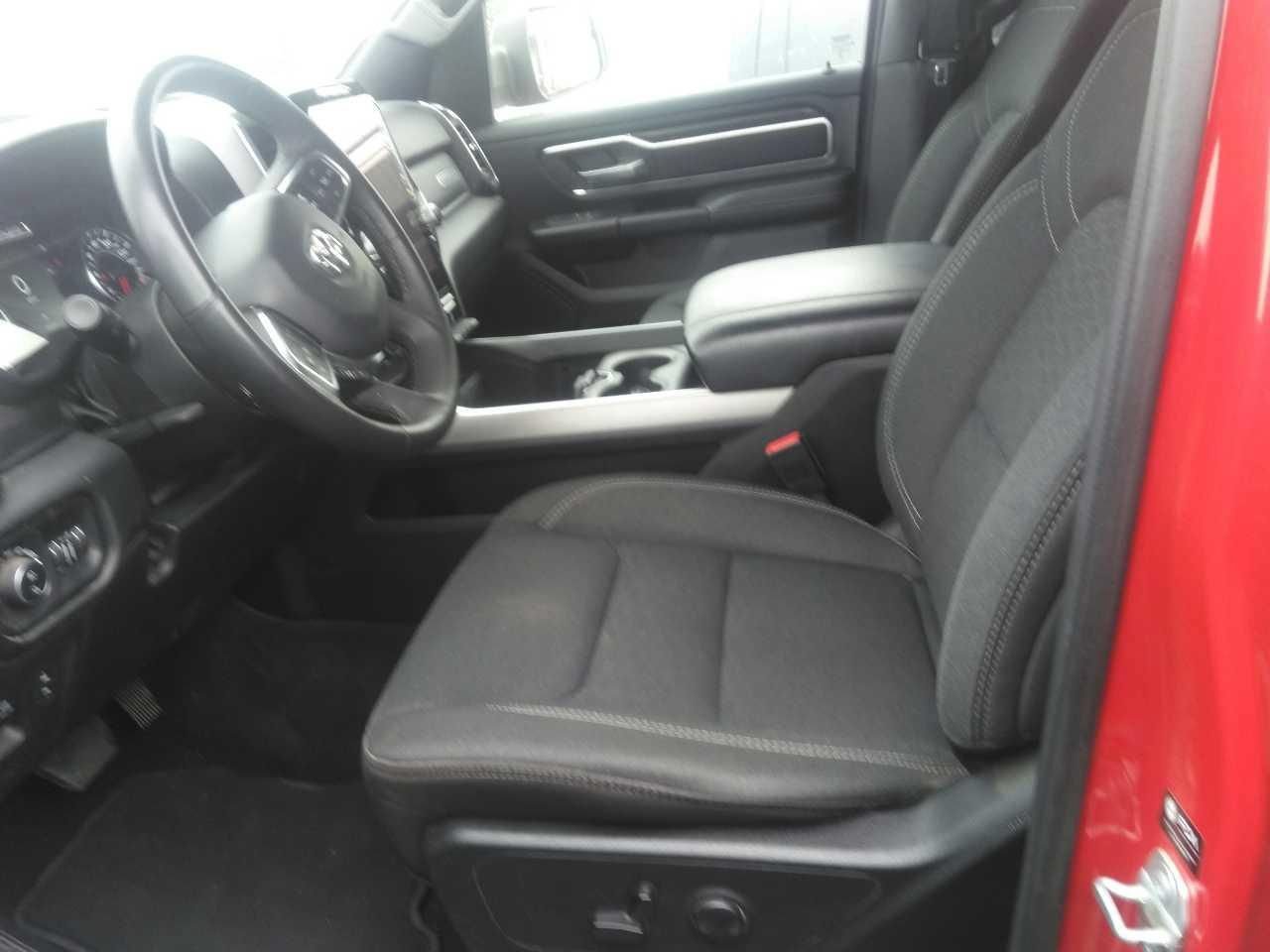 Used 2025 RAM 1500 Big Horn AWD/4WD image 5