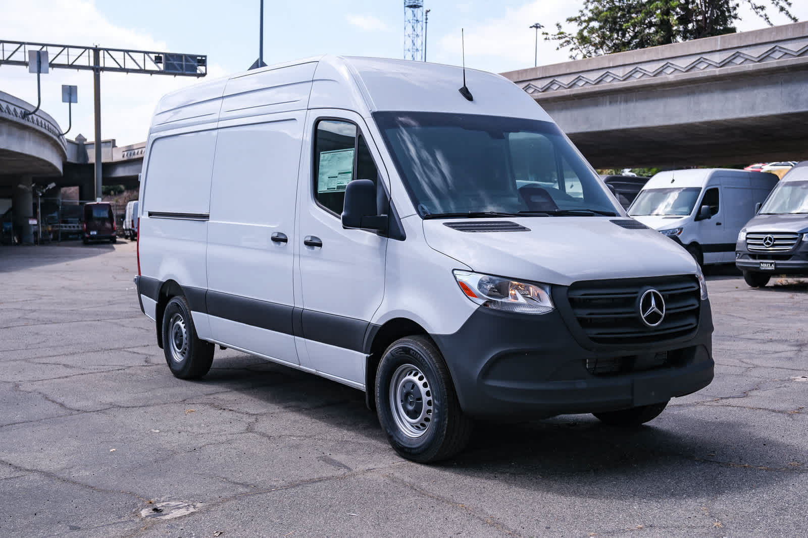 New 2025 Mercedes-Benz Sprinter 2500 image 19