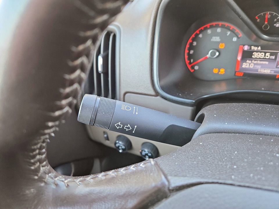 Used 2016 GMC Canyon SLT w/ Driver Alert Package image 19