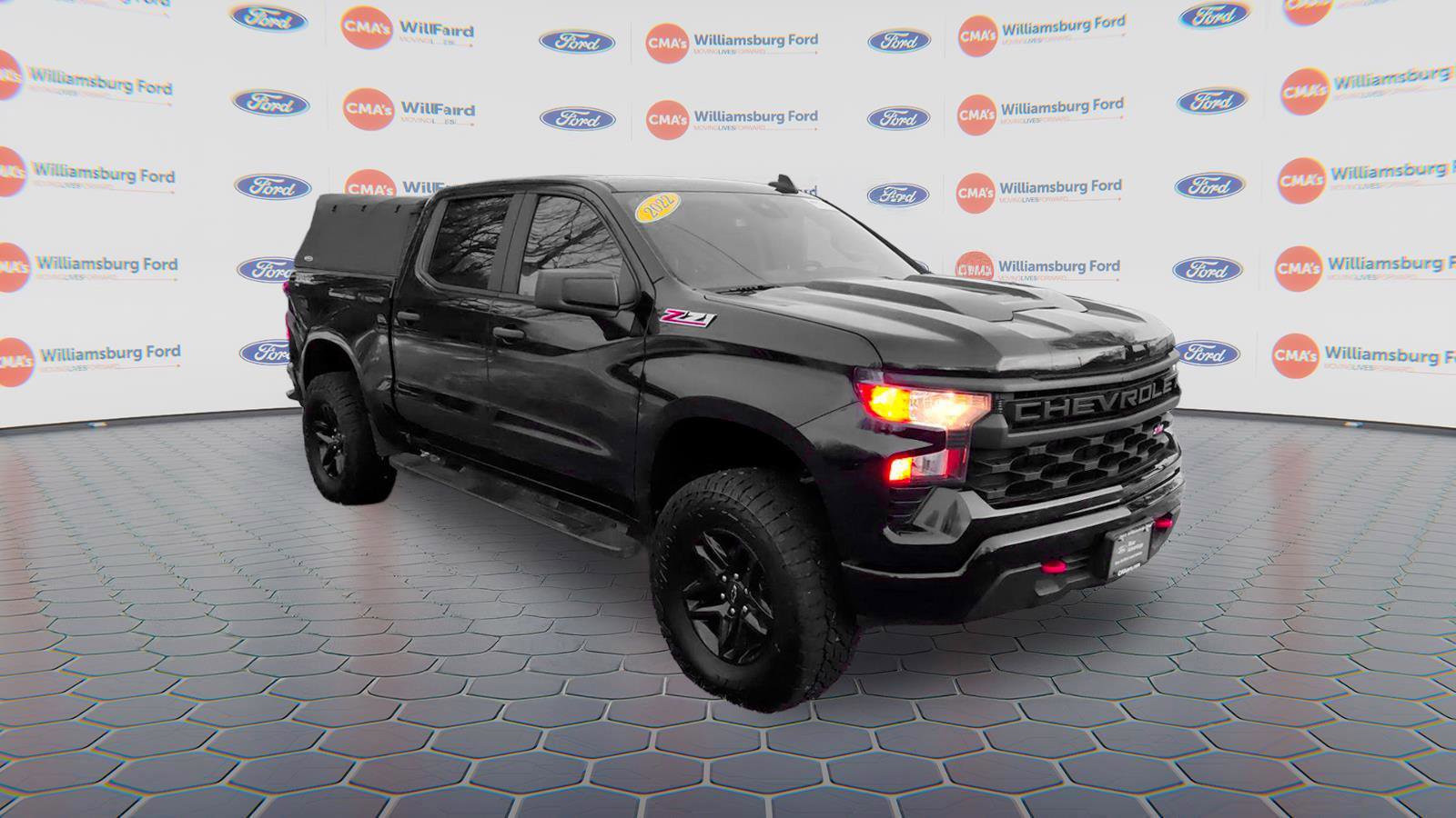 Used 2023 Chevrolet Silverado 1500 Custom Trail Boss image 3