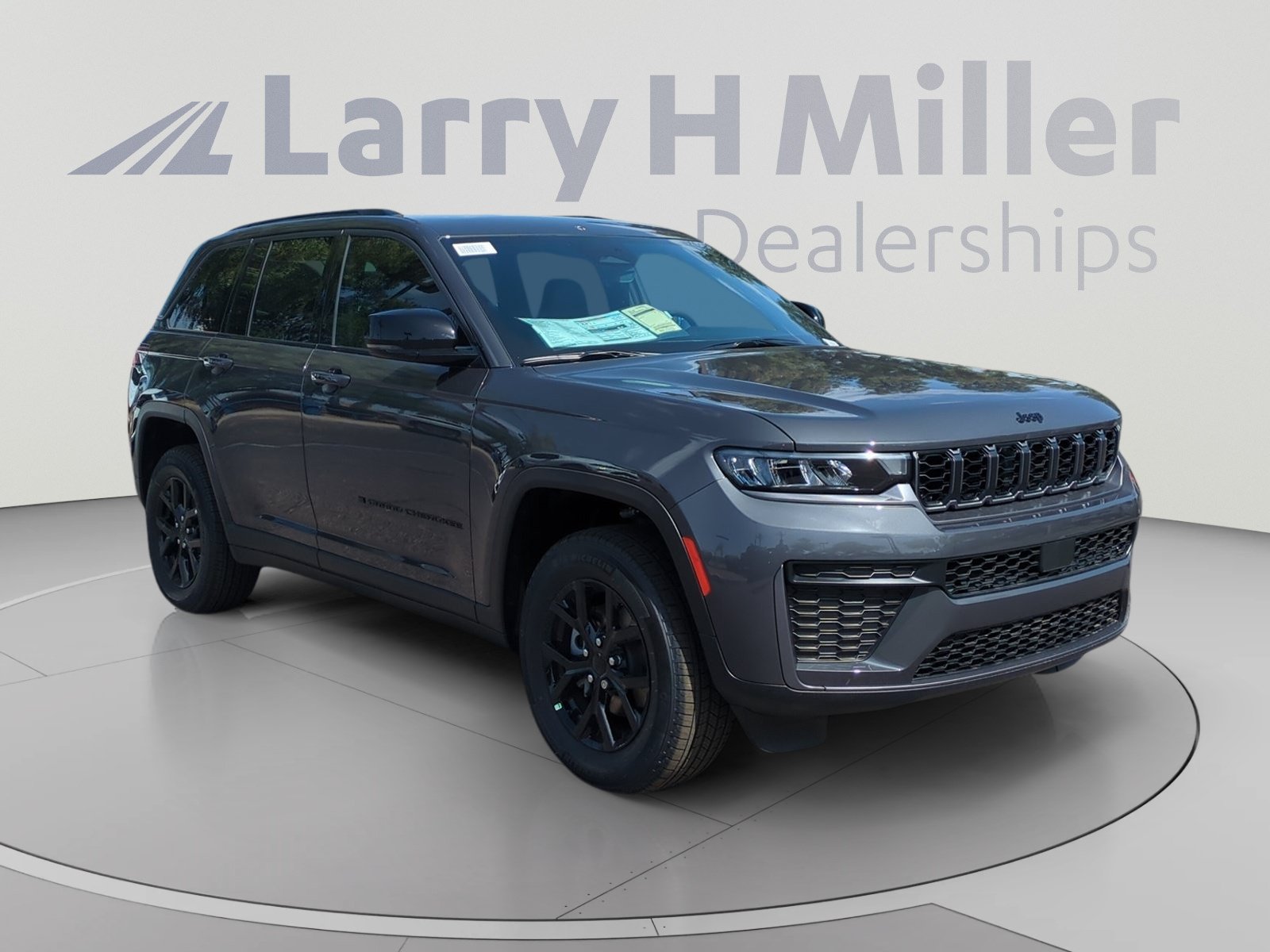 New 2026 Jeep Grand Cherokee Altitude AWD/4WD image 7