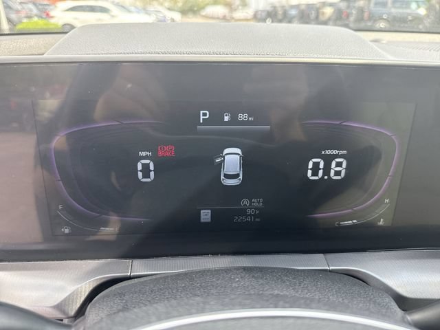 Used 2024 Kia Telluride S AWD/4WD image 12