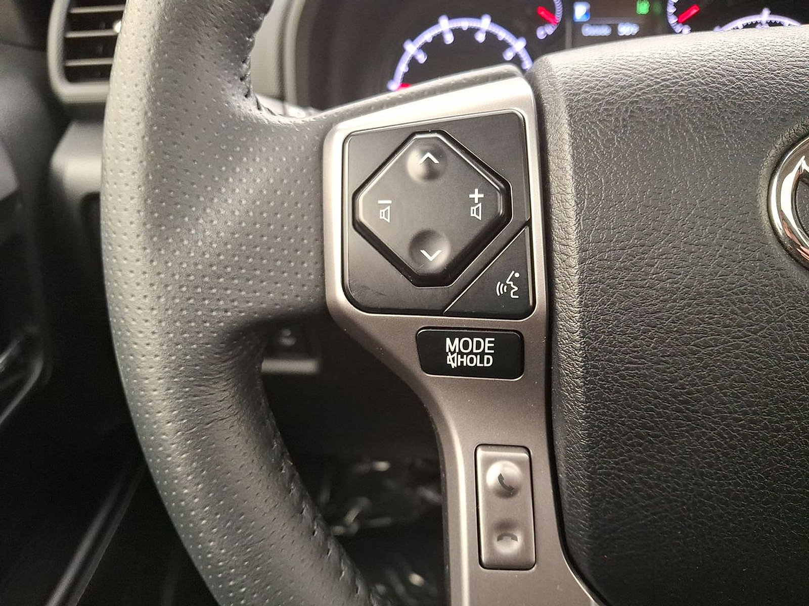 Certified 2022 Toyota 4Runner SR5 Premium image 17