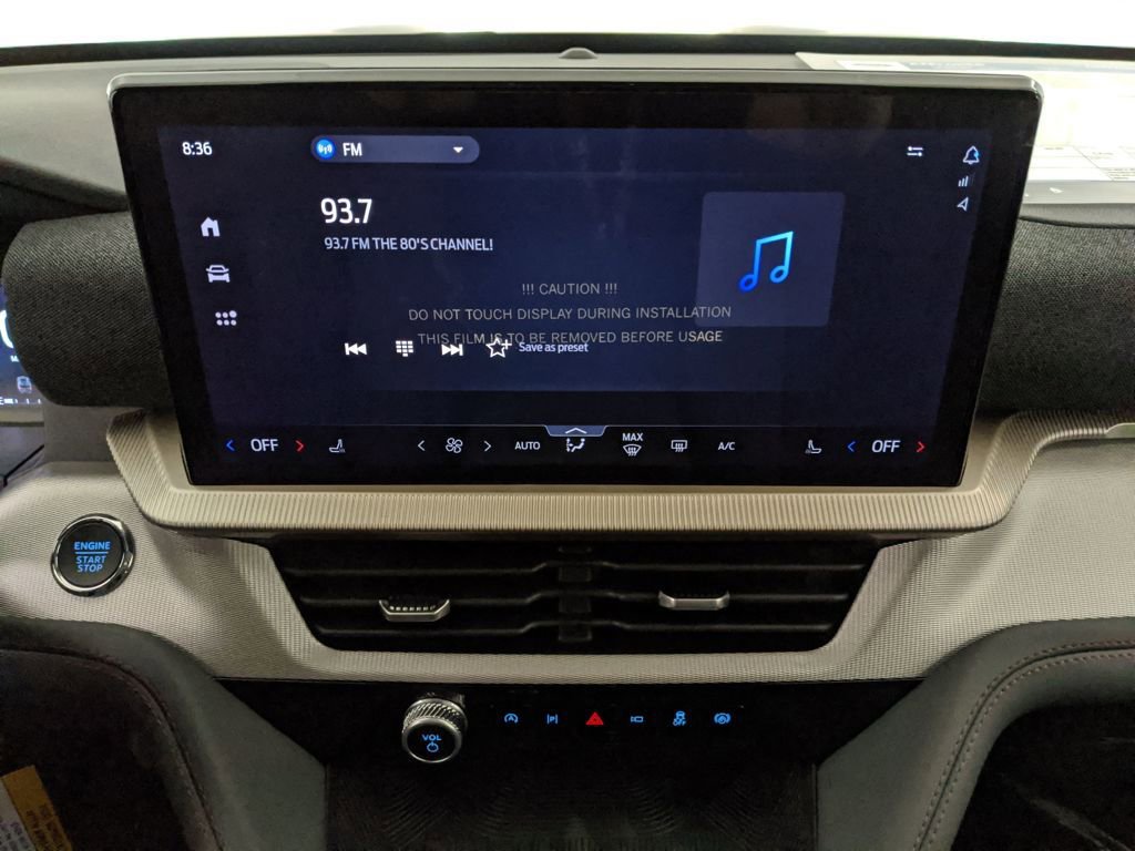 New 2025 Ford Explorer Active image 14