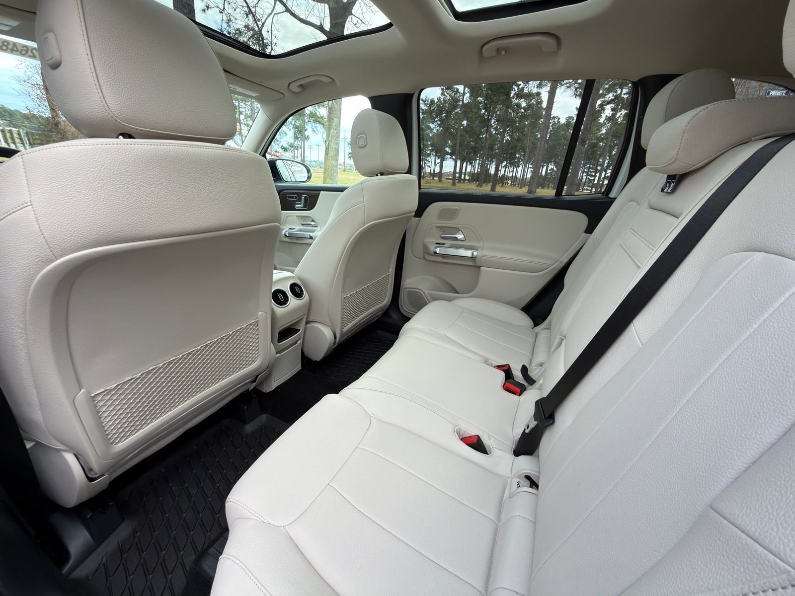 New 2026 Mercedes-Benz GLB 250 image 14