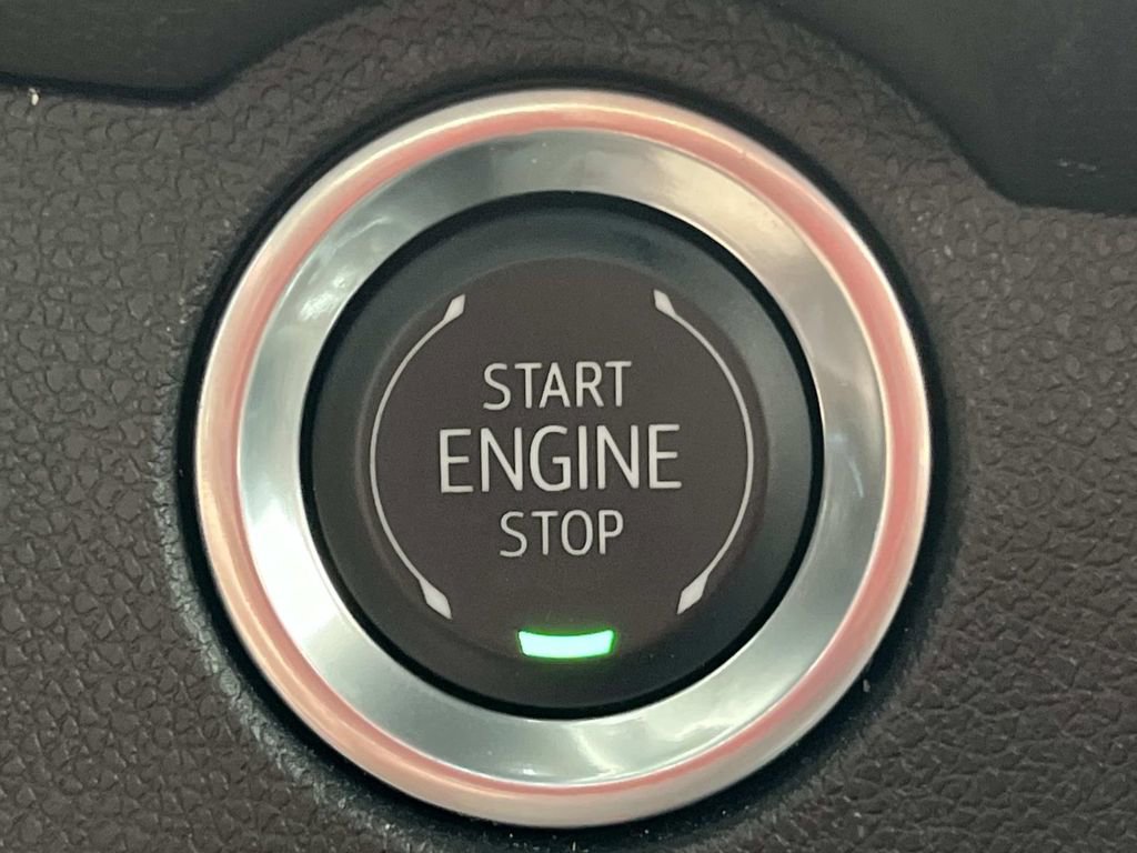 Certified 2024 Chevrolet Traverse LT FWD image 24