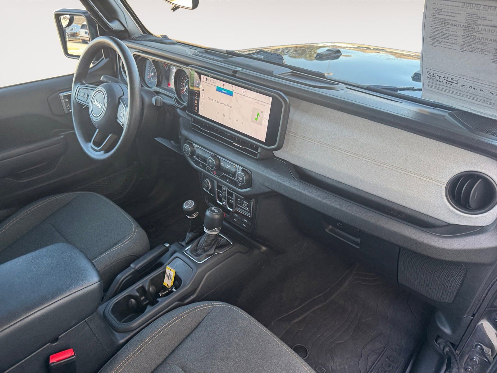 Used 2025 Jeep Wrangler Sport image 15