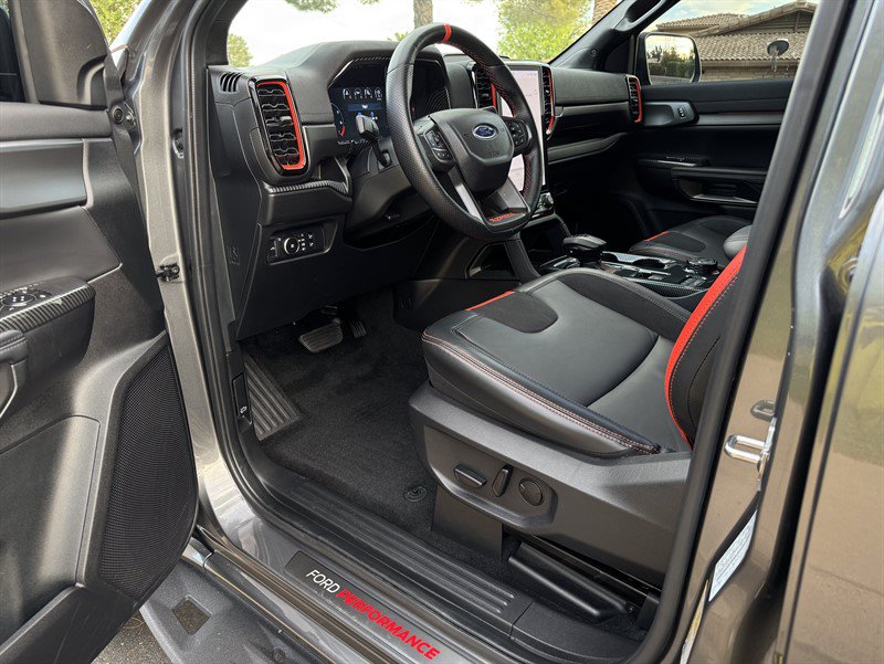 Used 2025 Ford Ranger Raptor AWD/4WD image 41