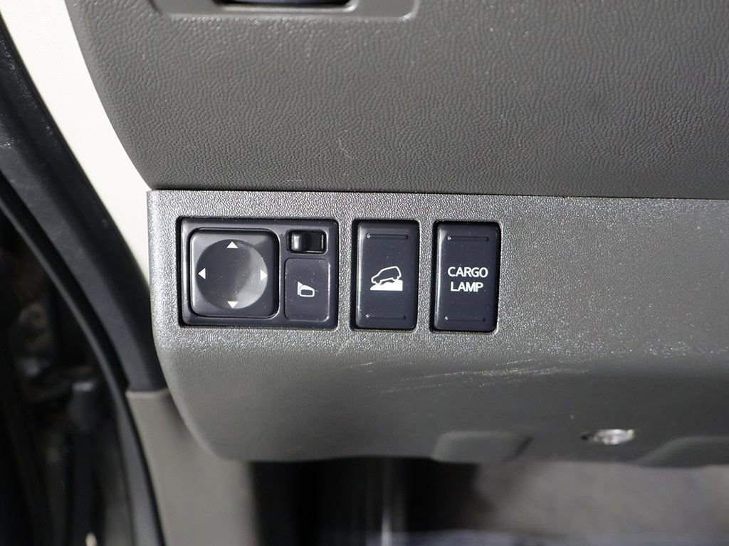 Used 2021 Nissan Frontier PRO-4X w/ Pro-4x Utility Package image 33