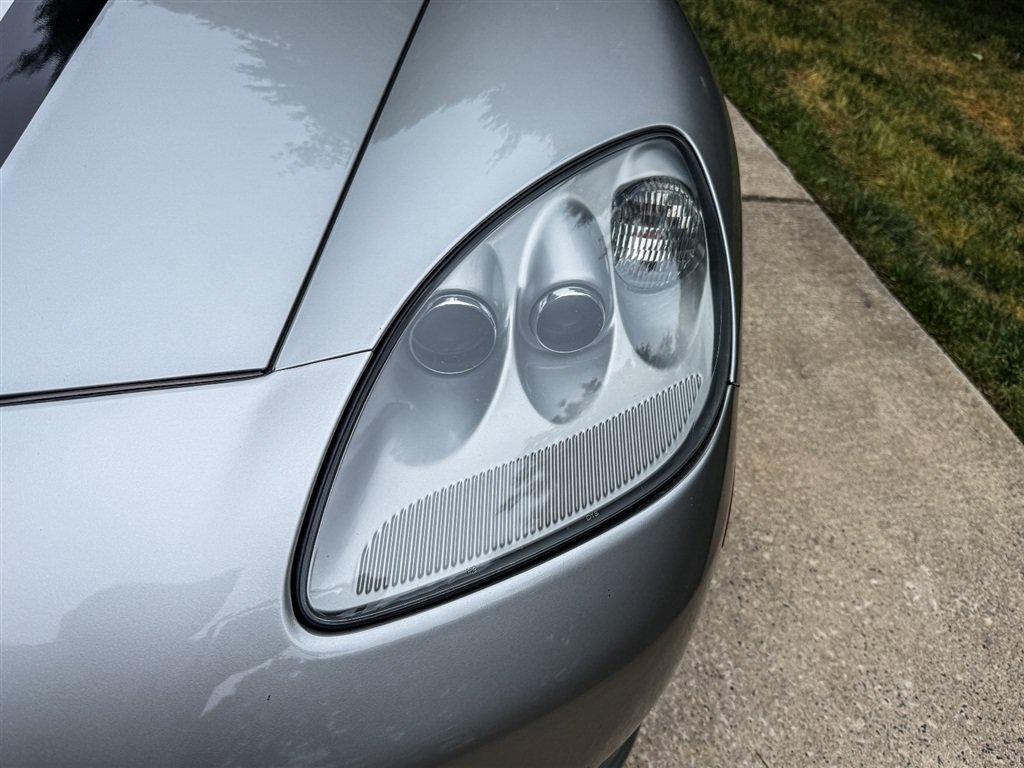 Used 2006 Chevrolet Corvette Convertible w/ Preferred Equipment Group RWD image 15