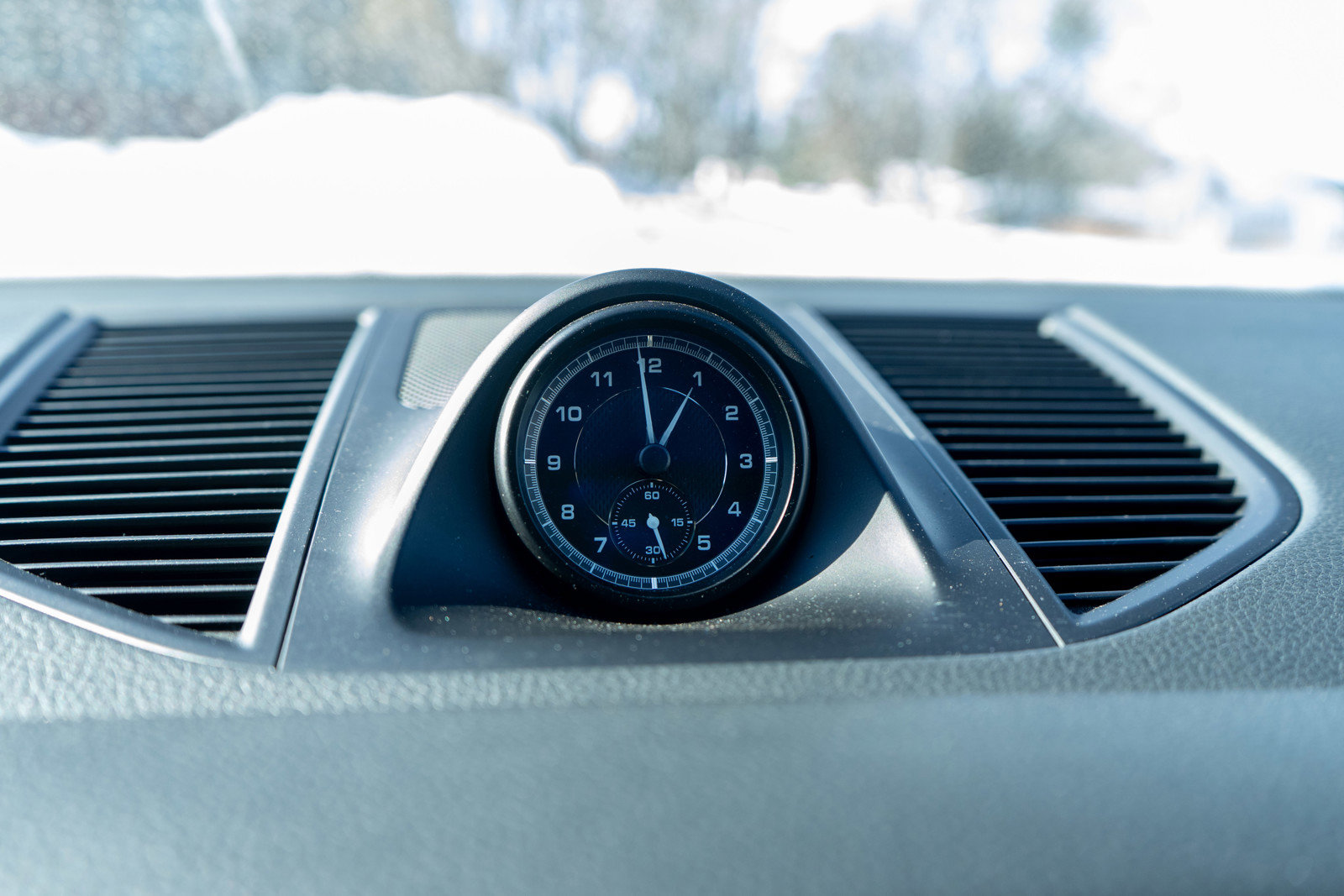 Used 2022 Porsche Macan image 22