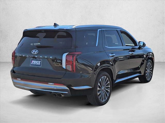 Used 2024 Hyundai Palisade Calligraphy image 5