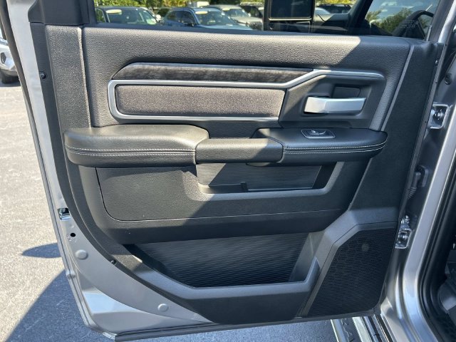 Used 2024 RAM 2500 Big Horn w/ Safety Group AWD/4WD image 21