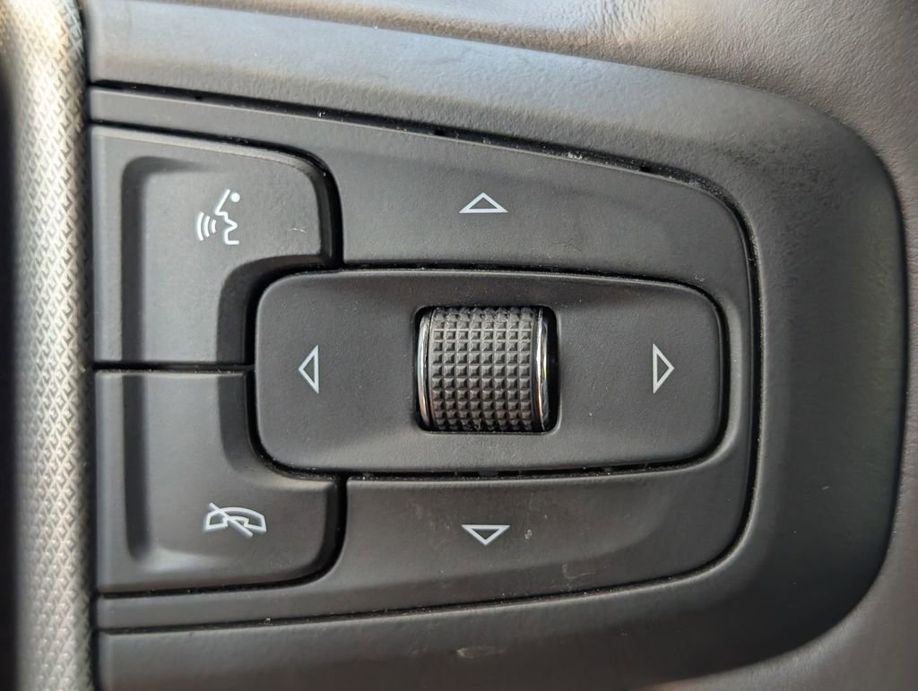 Used 2021 GMC Yukon Denali AWD/4WD image 19