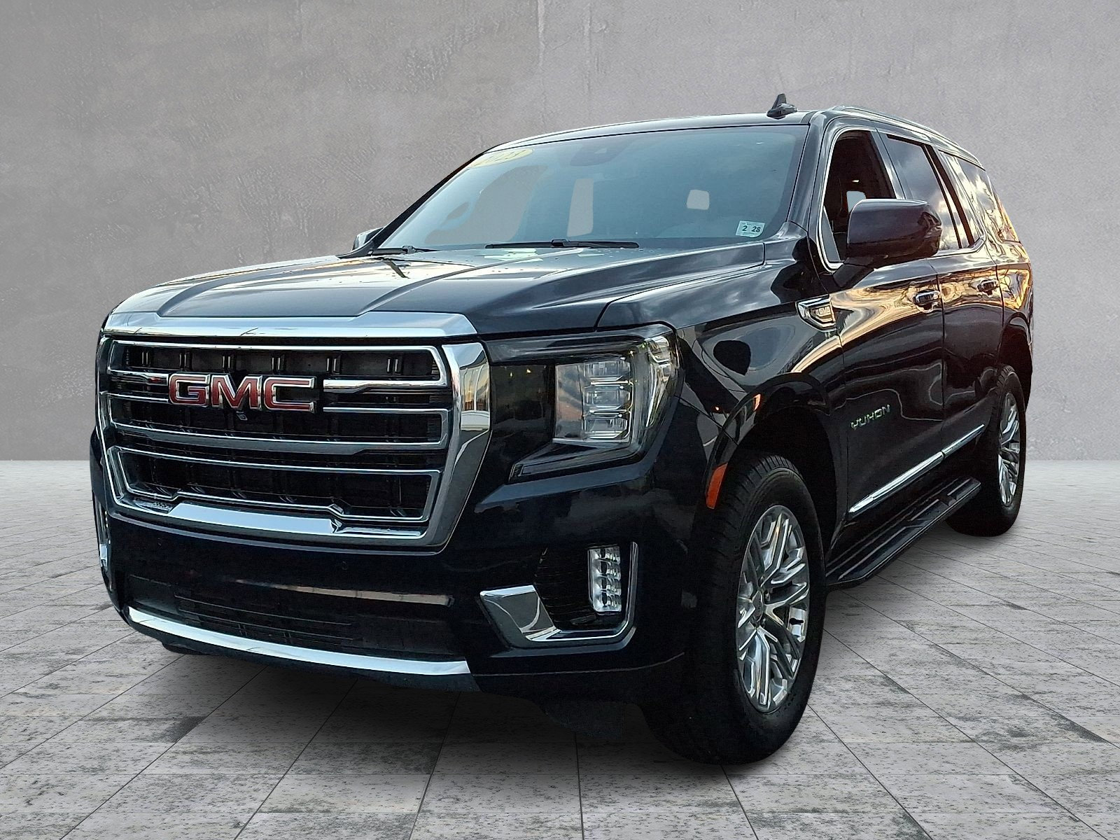 Certified 2023 GMC Yukon SLT w/ SLT Luxury Package image 6