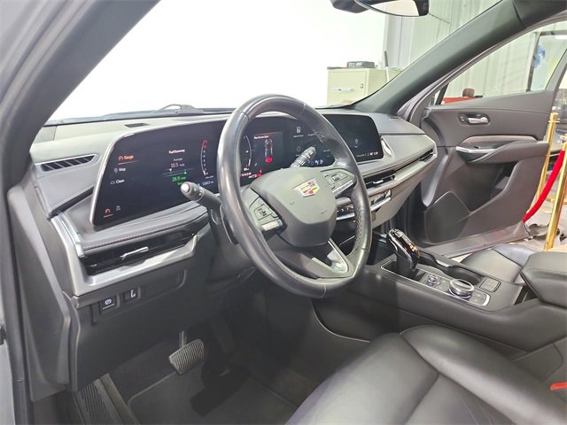 Used 2024 Cadillac XT4 Premium Luxury image 18