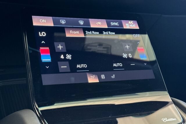 Certified 2026 Cadillac Vistiq Sport AWD/4WD image 22