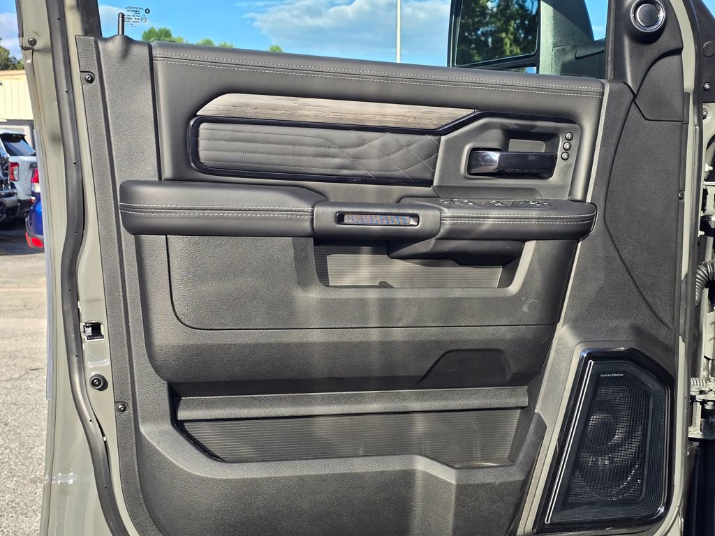 New 2026 RAM 2500 Limited image 35