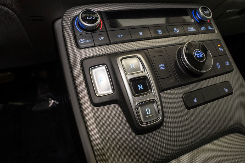 Used 2024 Hyundai Palisade SEL image 17