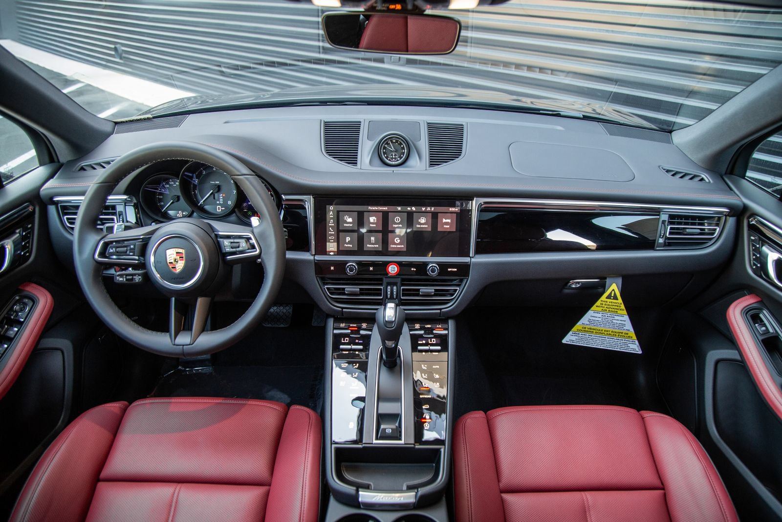 New 2026 Porsche Macan AWD/4WD image 21