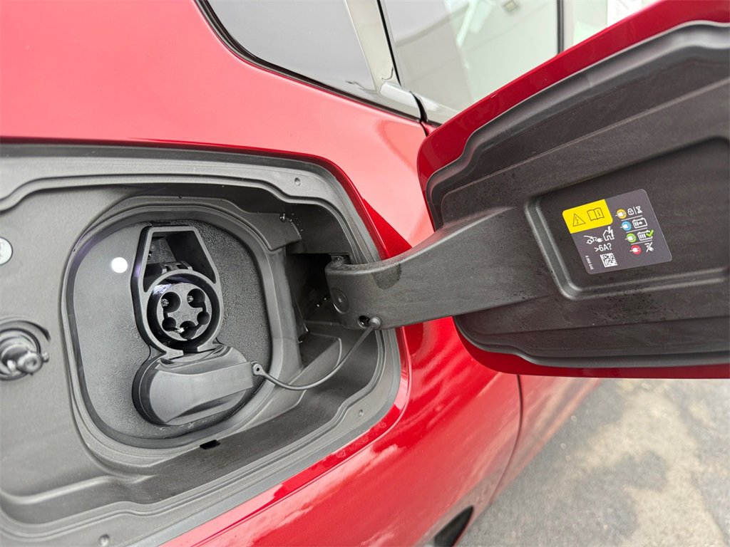 Certified 2026 BMW i5 eDrive40 w/ M Sport Package image 37