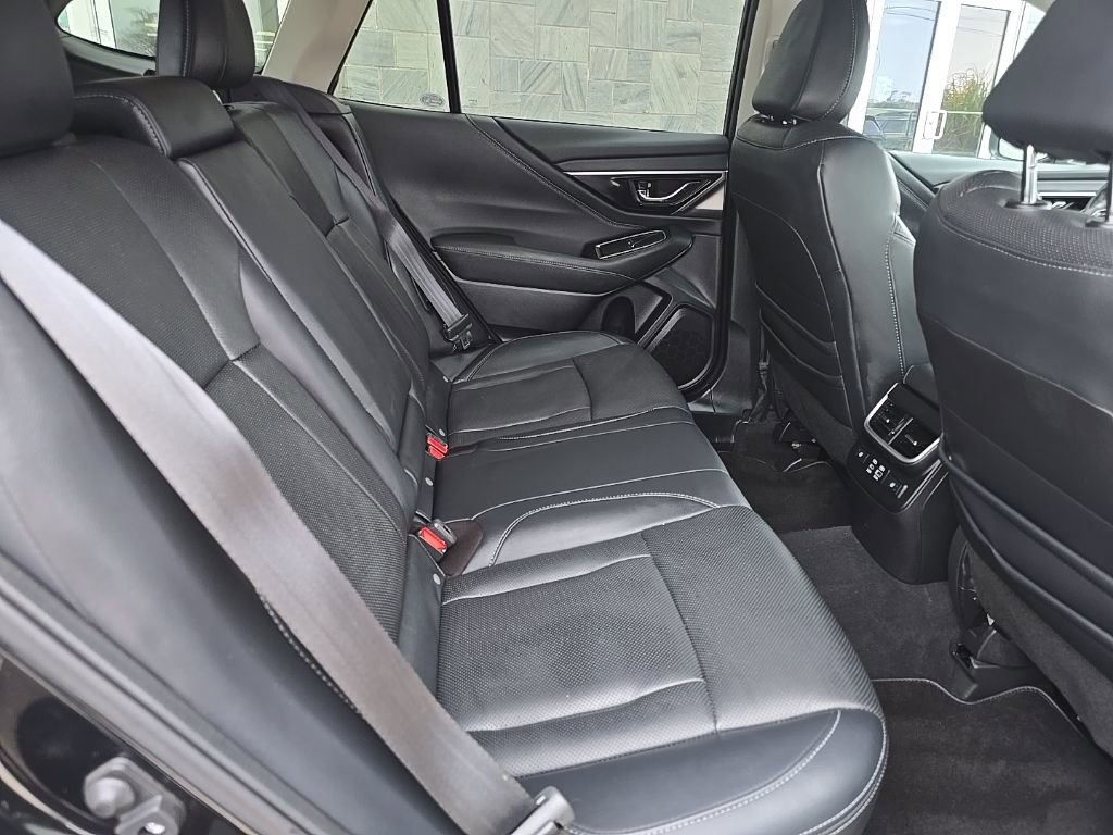 Used 2023 Subaru Outback Touring image 29