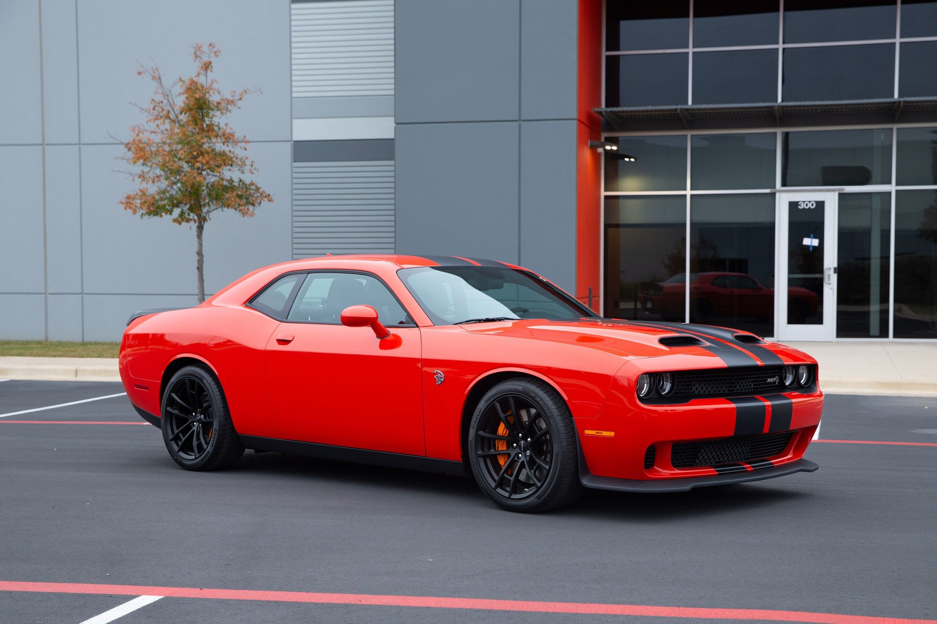 Used 2023 Dodge Challenger SRT Hellcat w/ Driver Convenience Group image 17