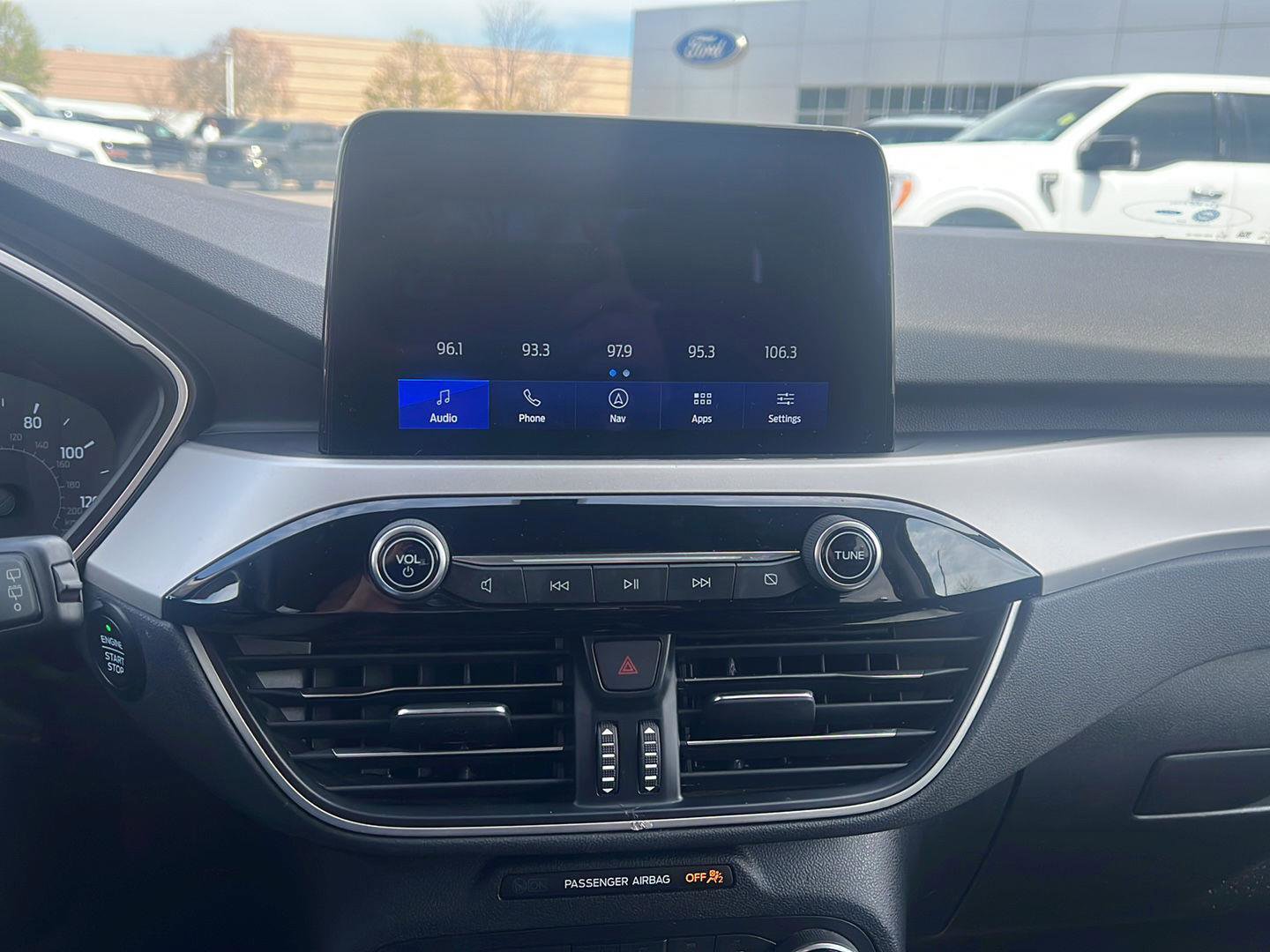 Used 2020 Ford Escape SEL AWD/4WD image 22