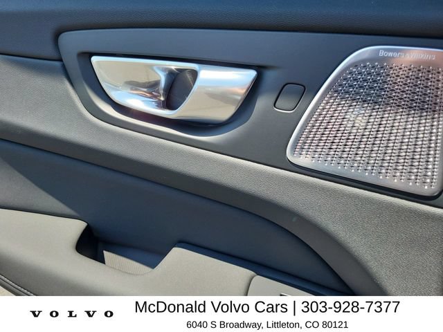 New 2026 Volvo XC60 T8 Ultra w/ Protection Package Premier AWD/4WD image 15