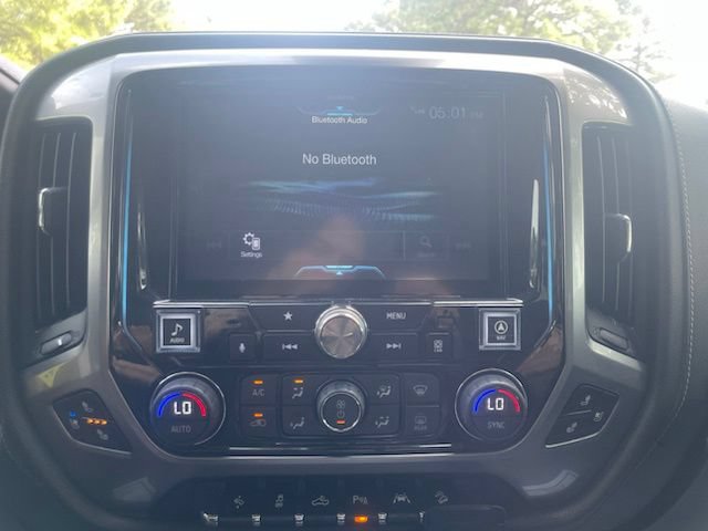 Used 2017 Chevrolet Silverado 1500 LTZ Z71 w/ Realtree Edition AWD/4WD image 30